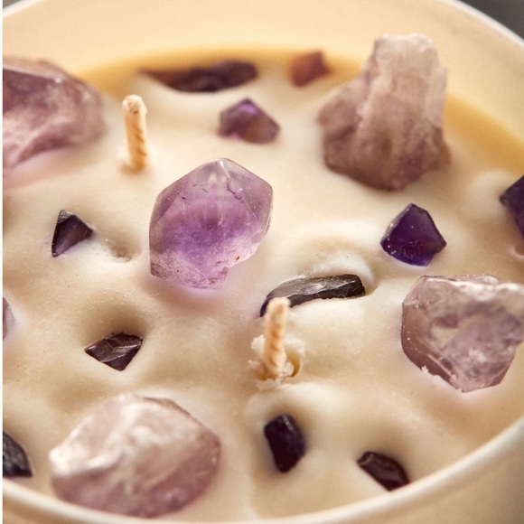 Amethyst Lavender & Orange candle - Picture 2 of 16